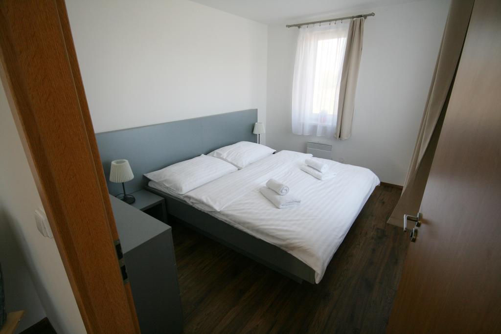 Apartmany Apollon Resort Lednice Exterior photo